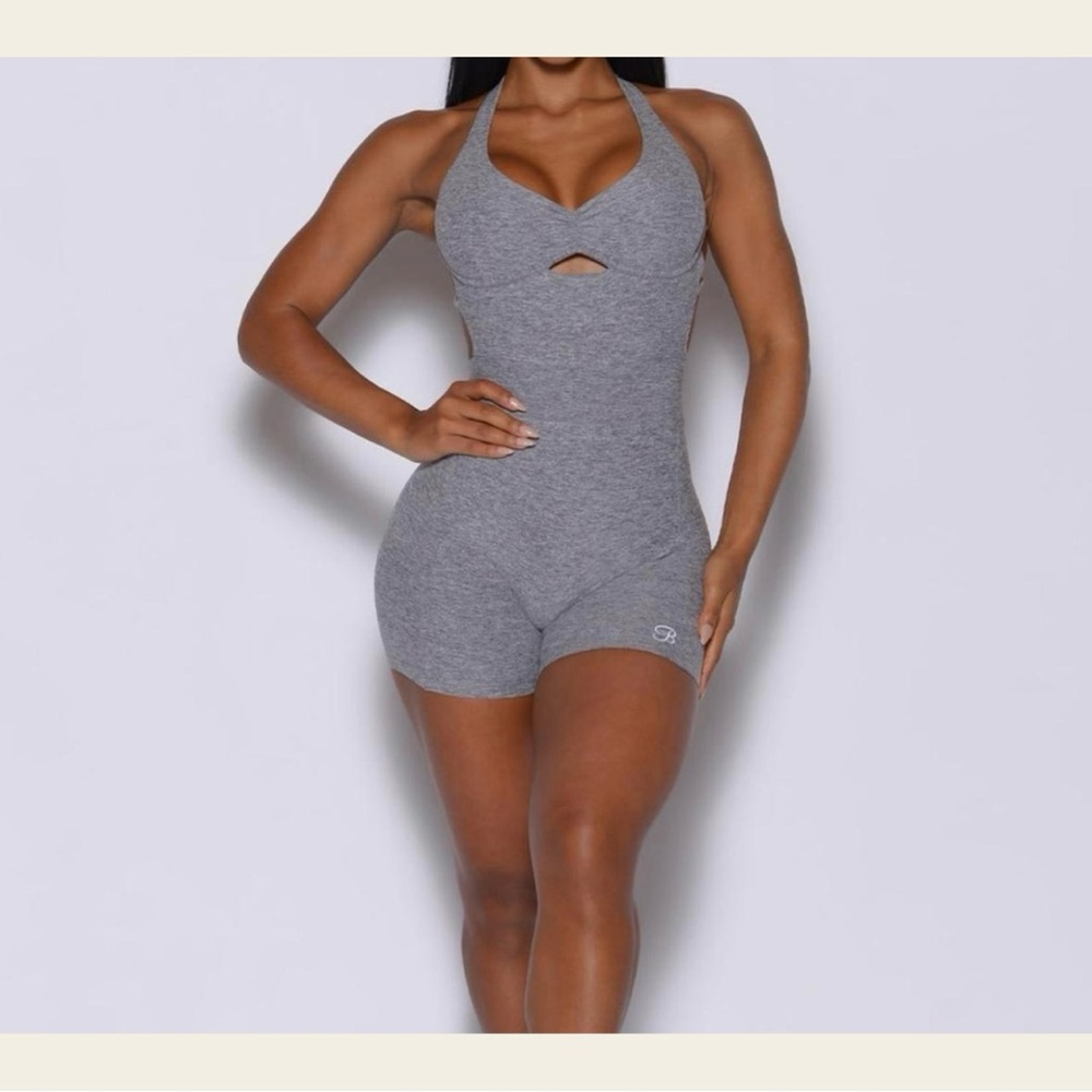 Bombshell Bodysuit! Cross listed on Mercari and Curtsy!
